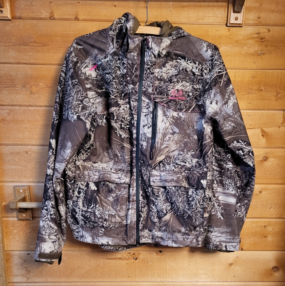 Realtree camo hunting jacket